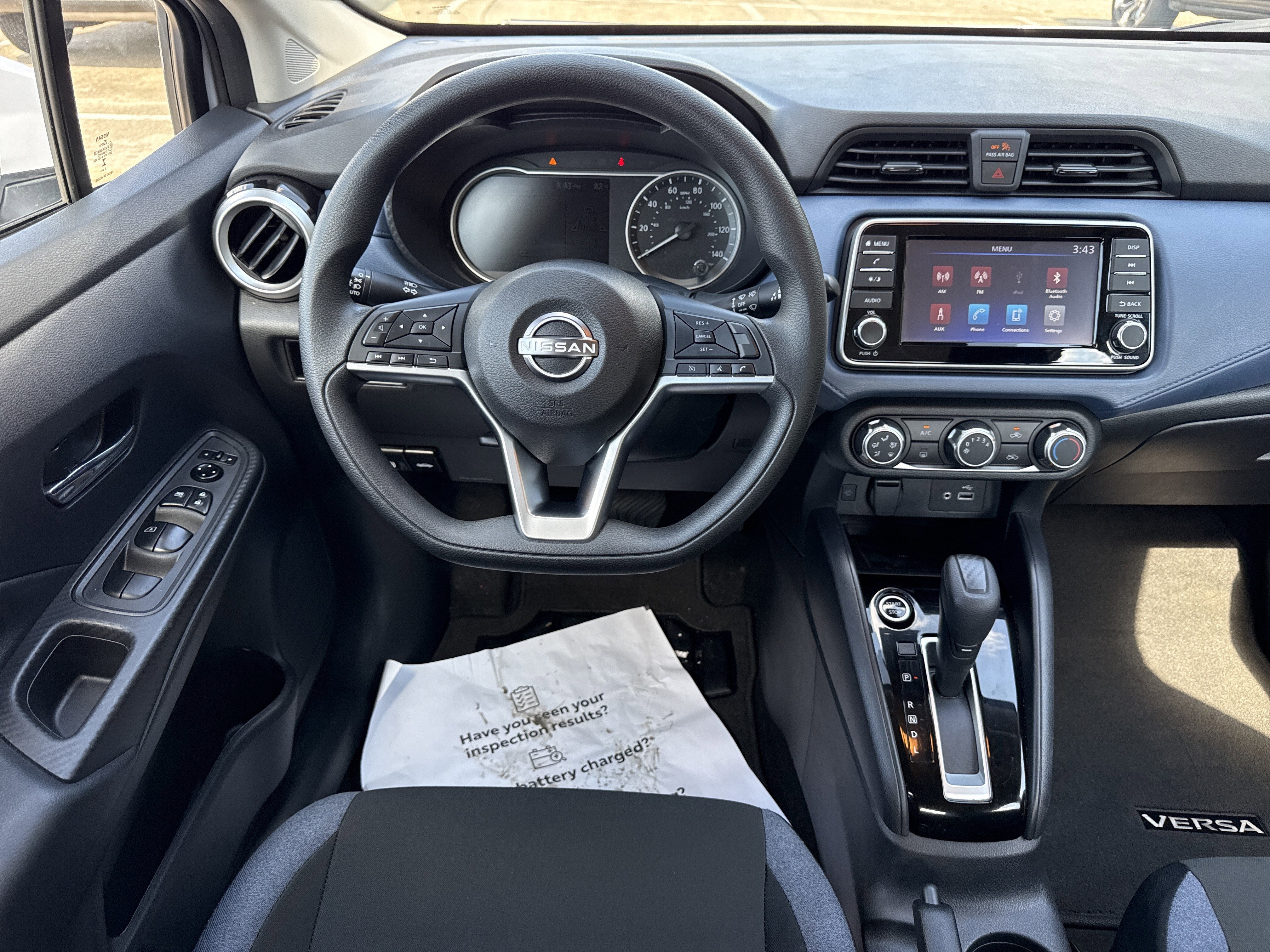 2025 Nissan Versa SV