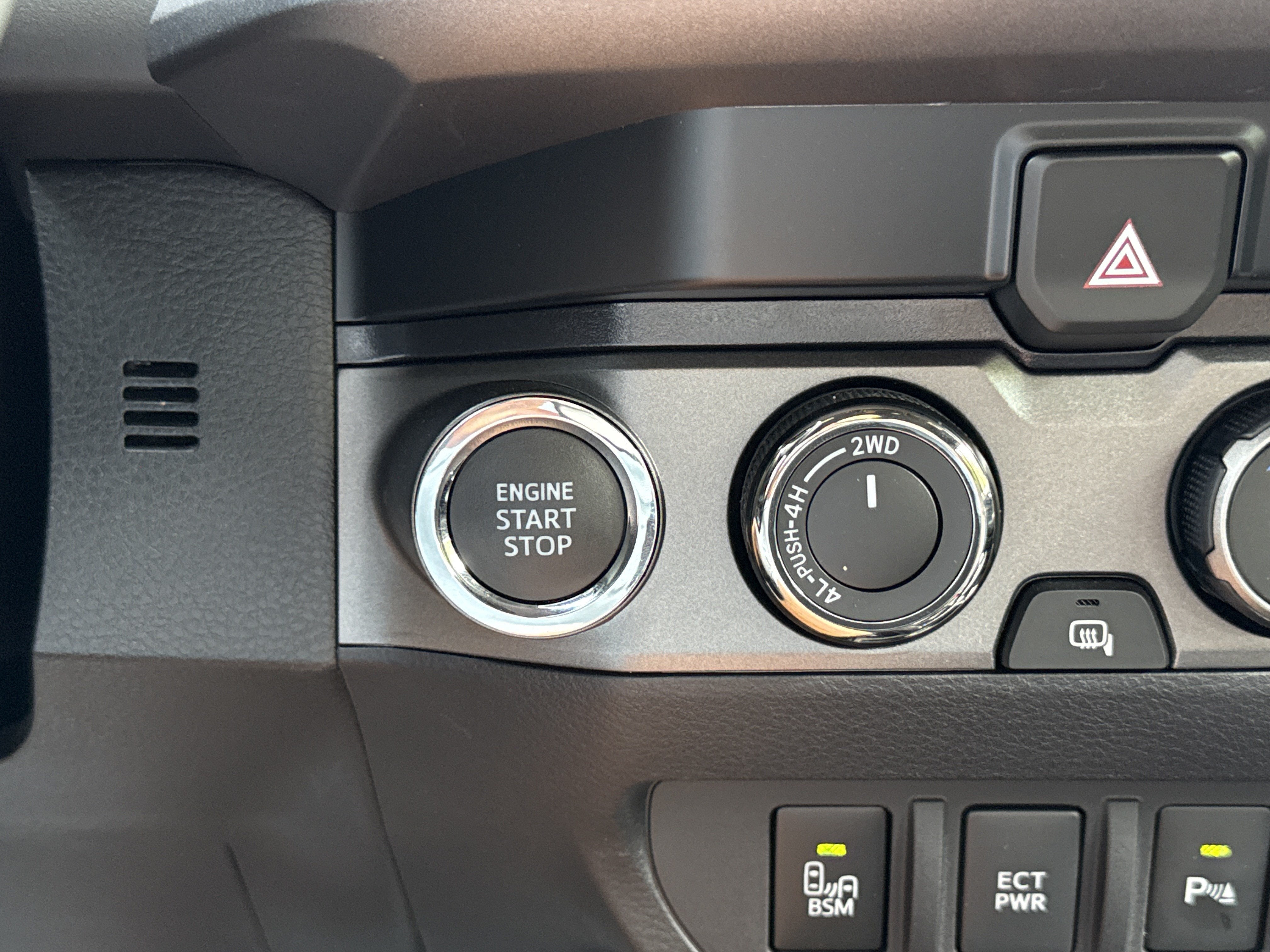 2022 Toyota Tacoma 4WD TRD Sport