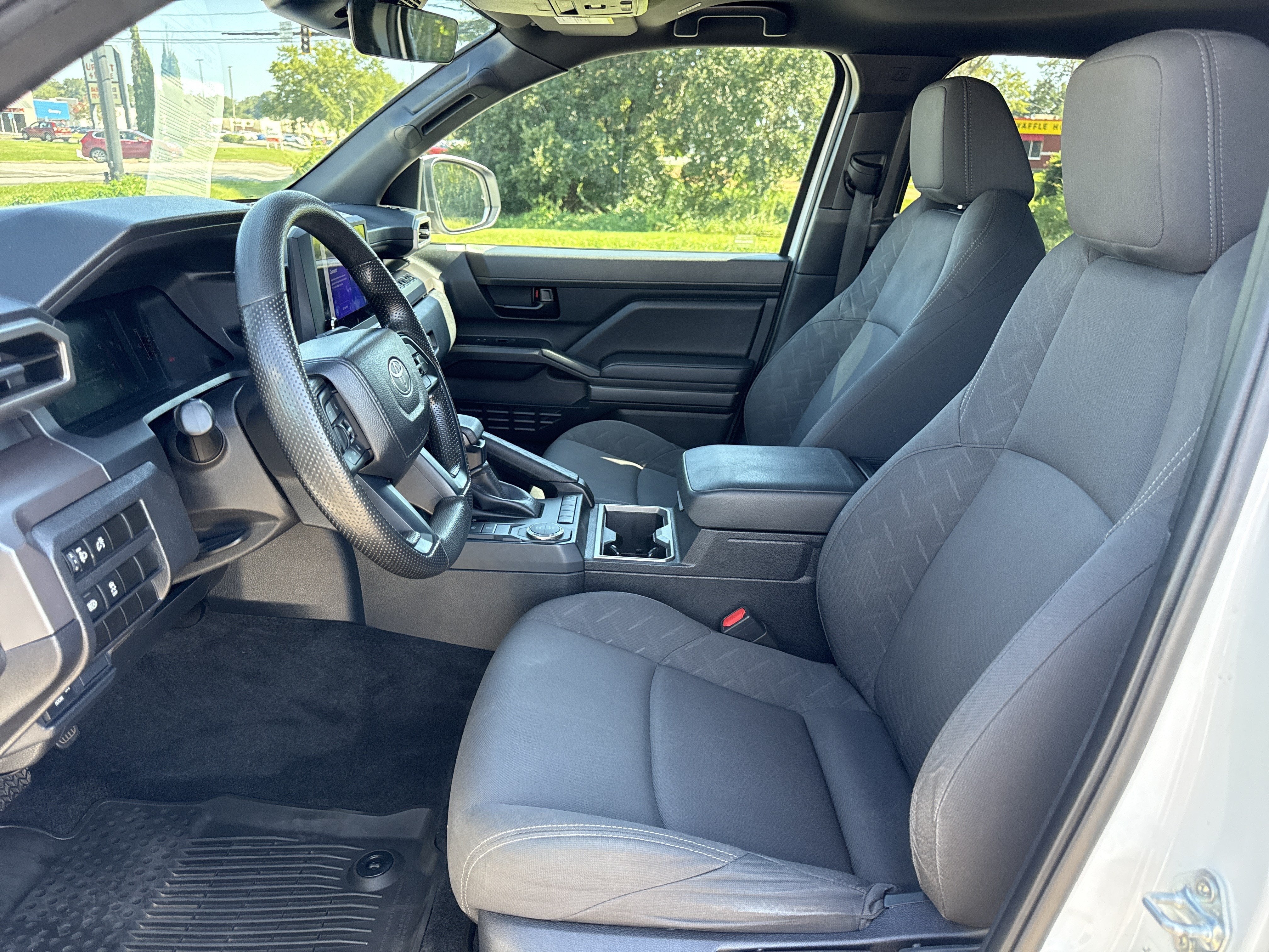 2024 Toyota Tacoma 2WD SR5