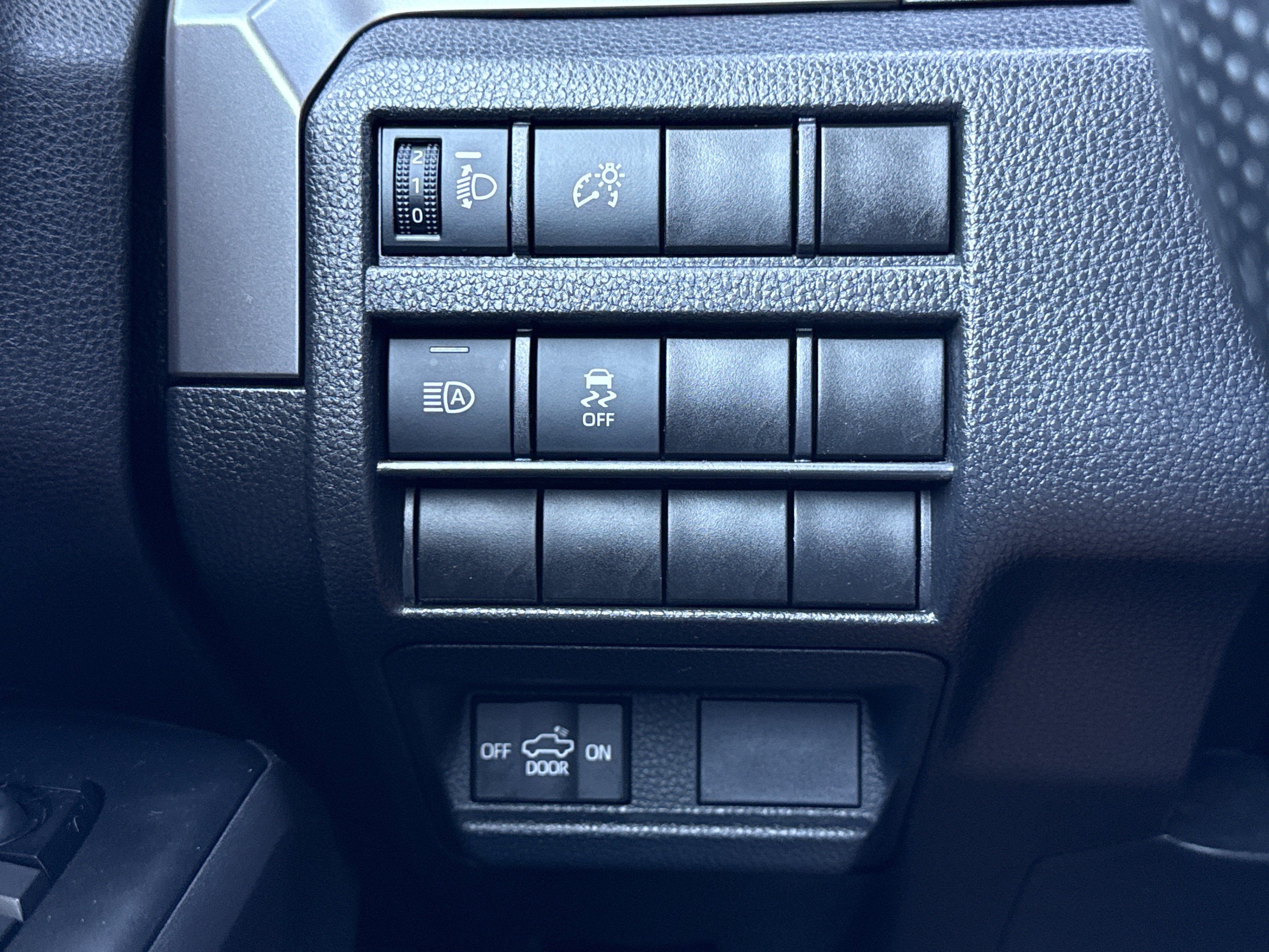 2024 Toyota Tacoma 2WD SR5
