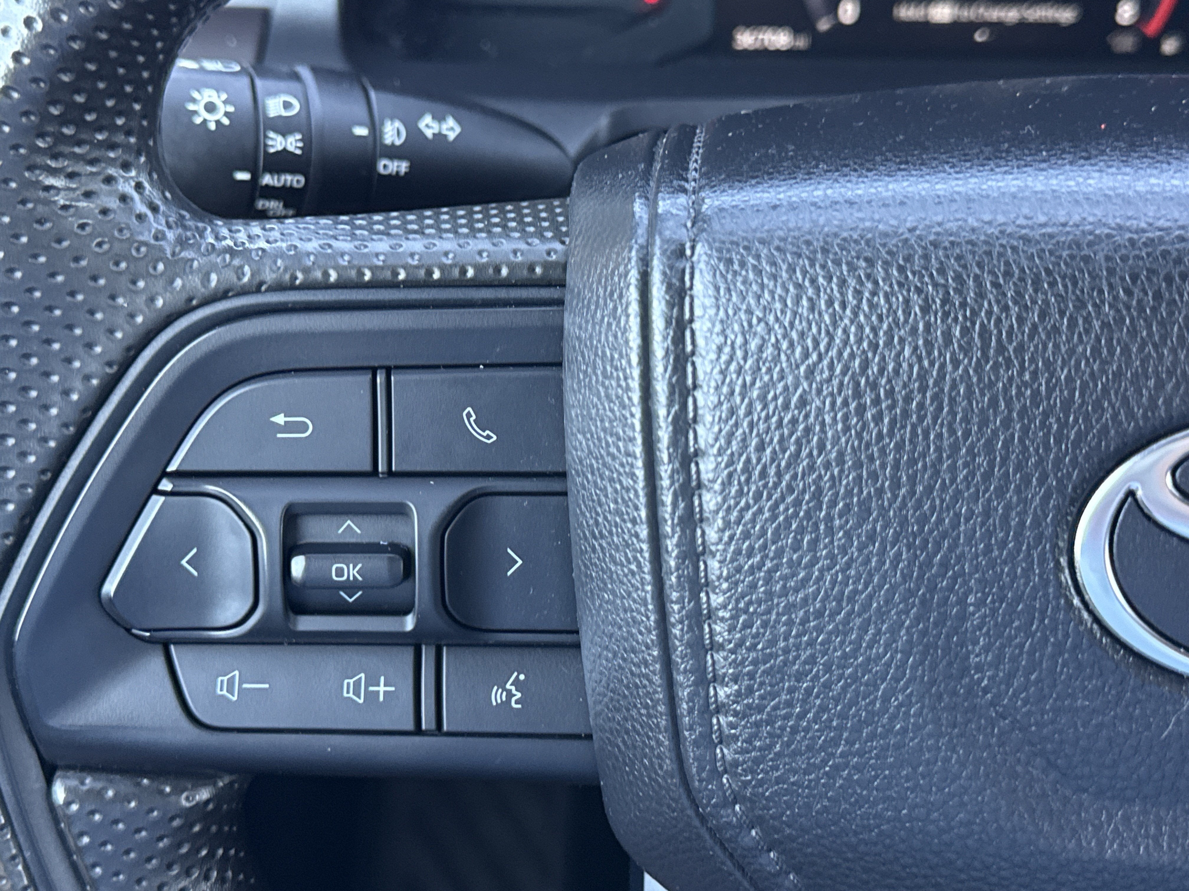 2024 Toyota Tacoma 2WD SR5