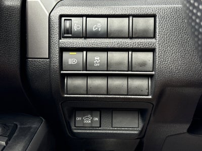 2025 Toyota Tacoma 4WD SR5