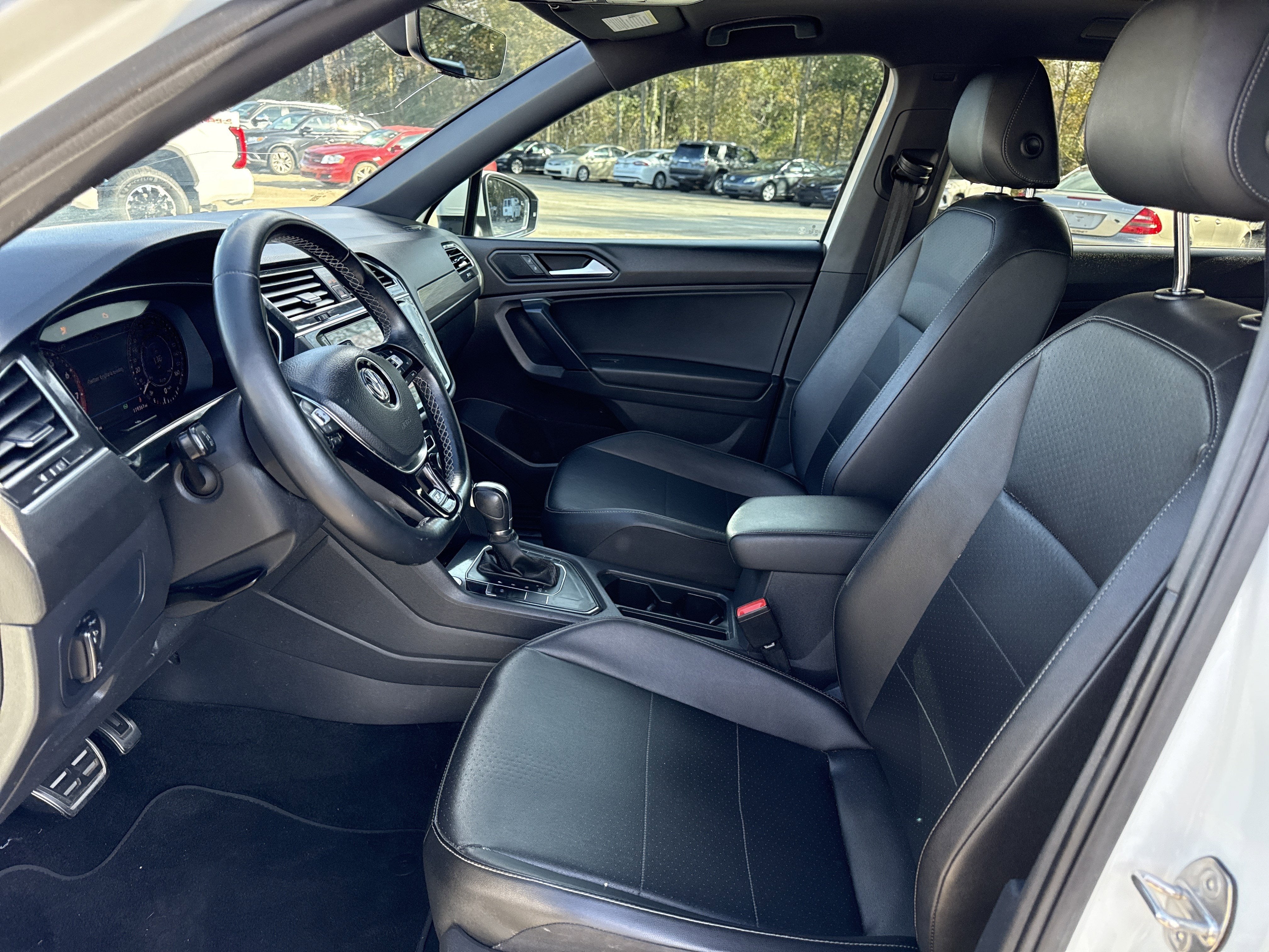 2019 Volkswagen Tiguan SEL R-Line