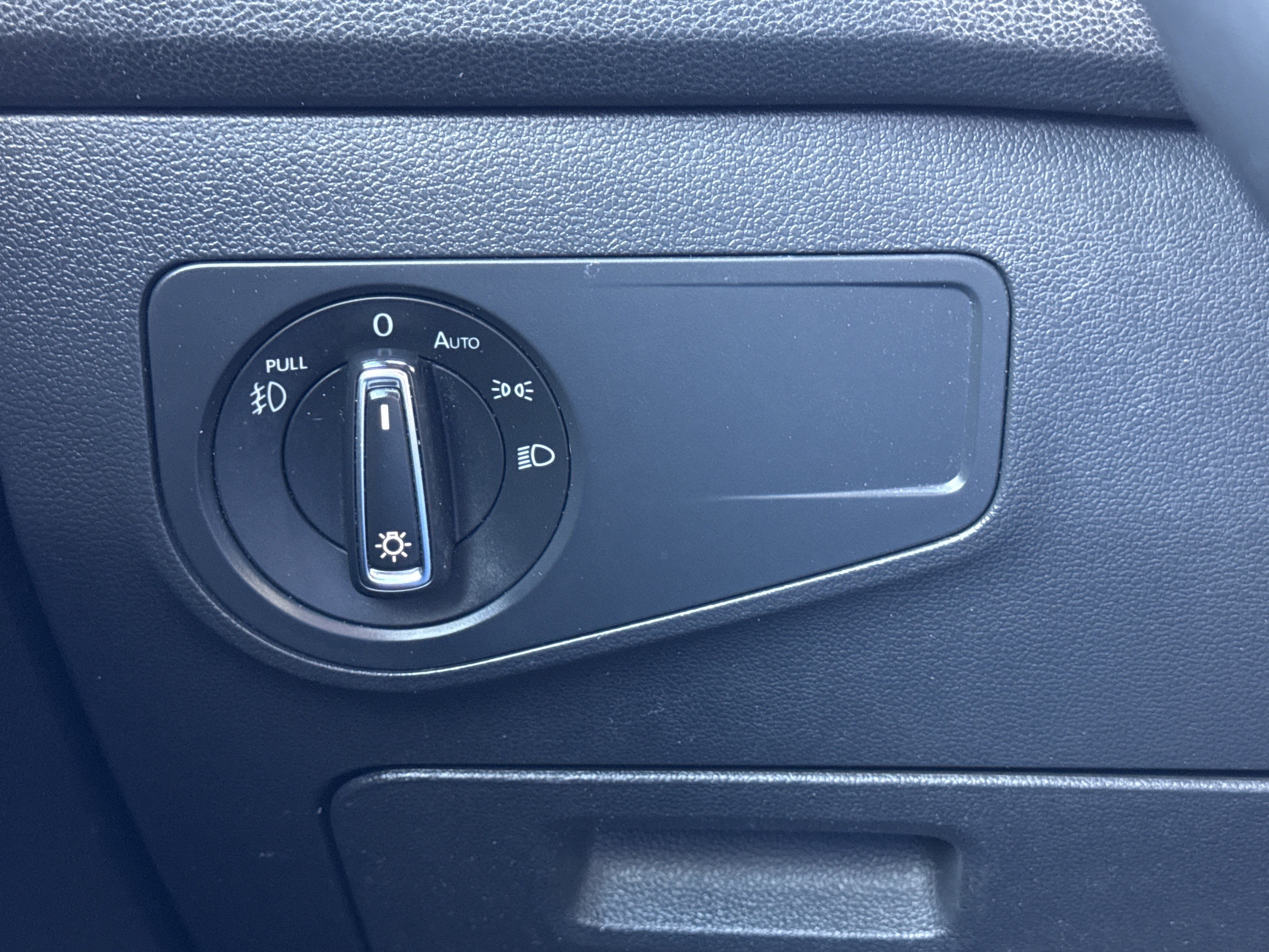 2019 Volkswagen Tiguan SEL R-Line