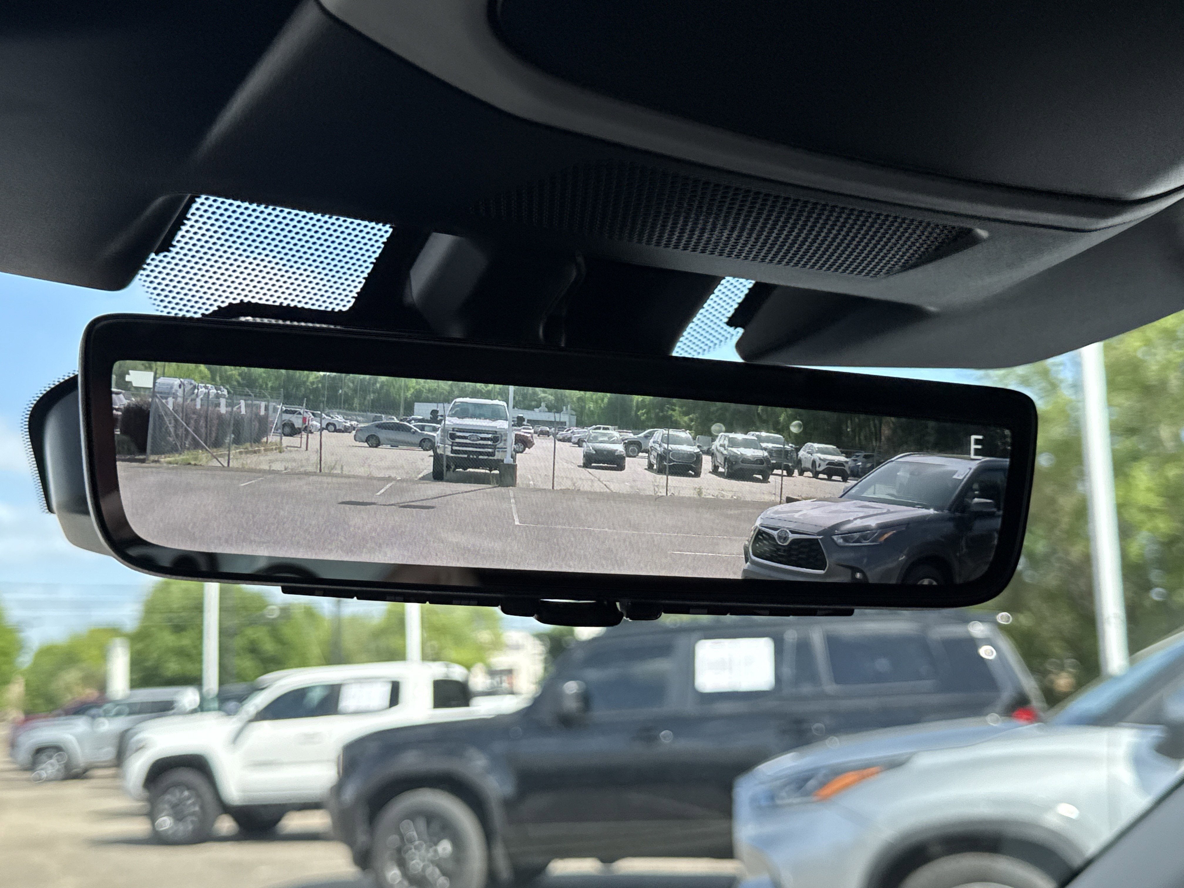 2024 Subaru Outback Touring