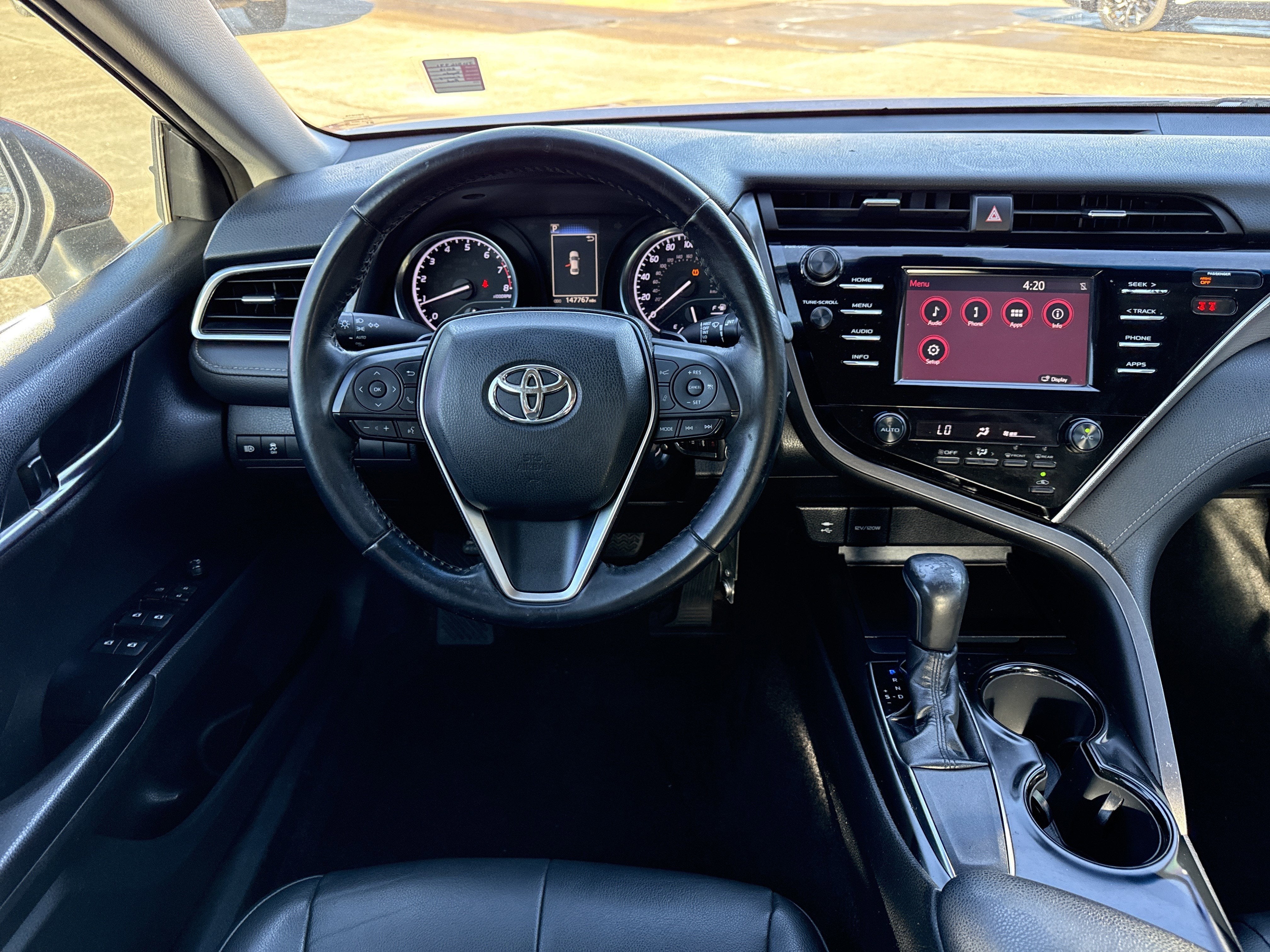 2018 Toyota Camry SE