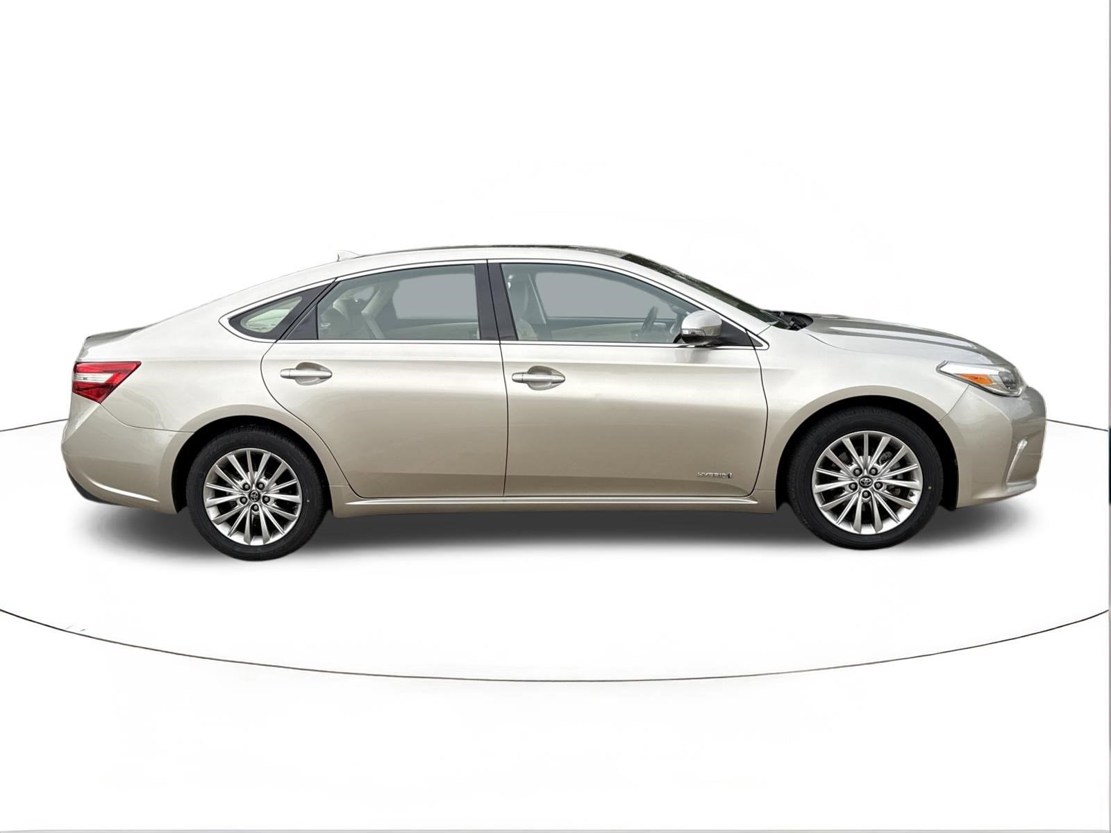 2018 Toyota Avalon Hybrid Limited