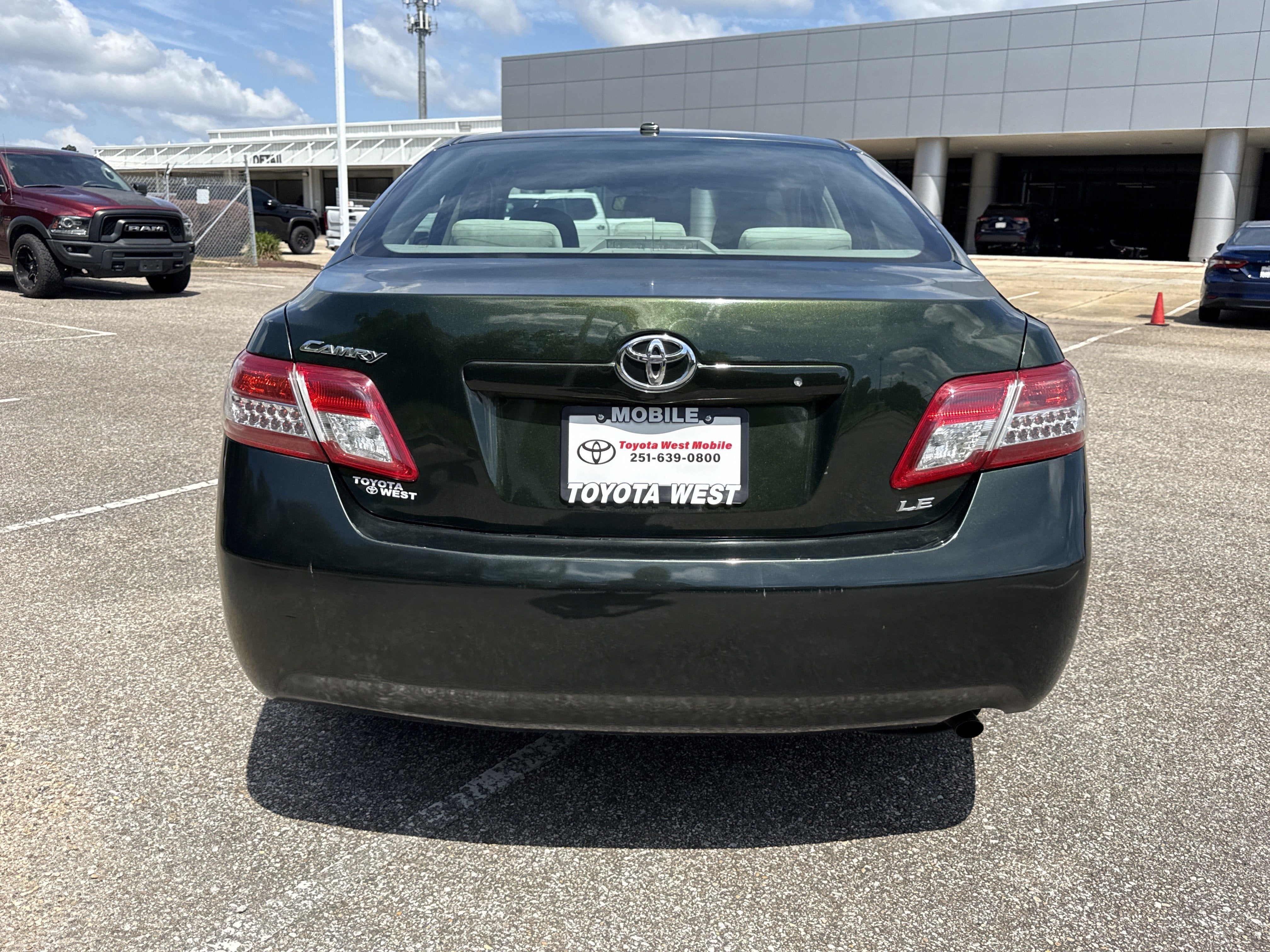 2010 Toyota Camry LE