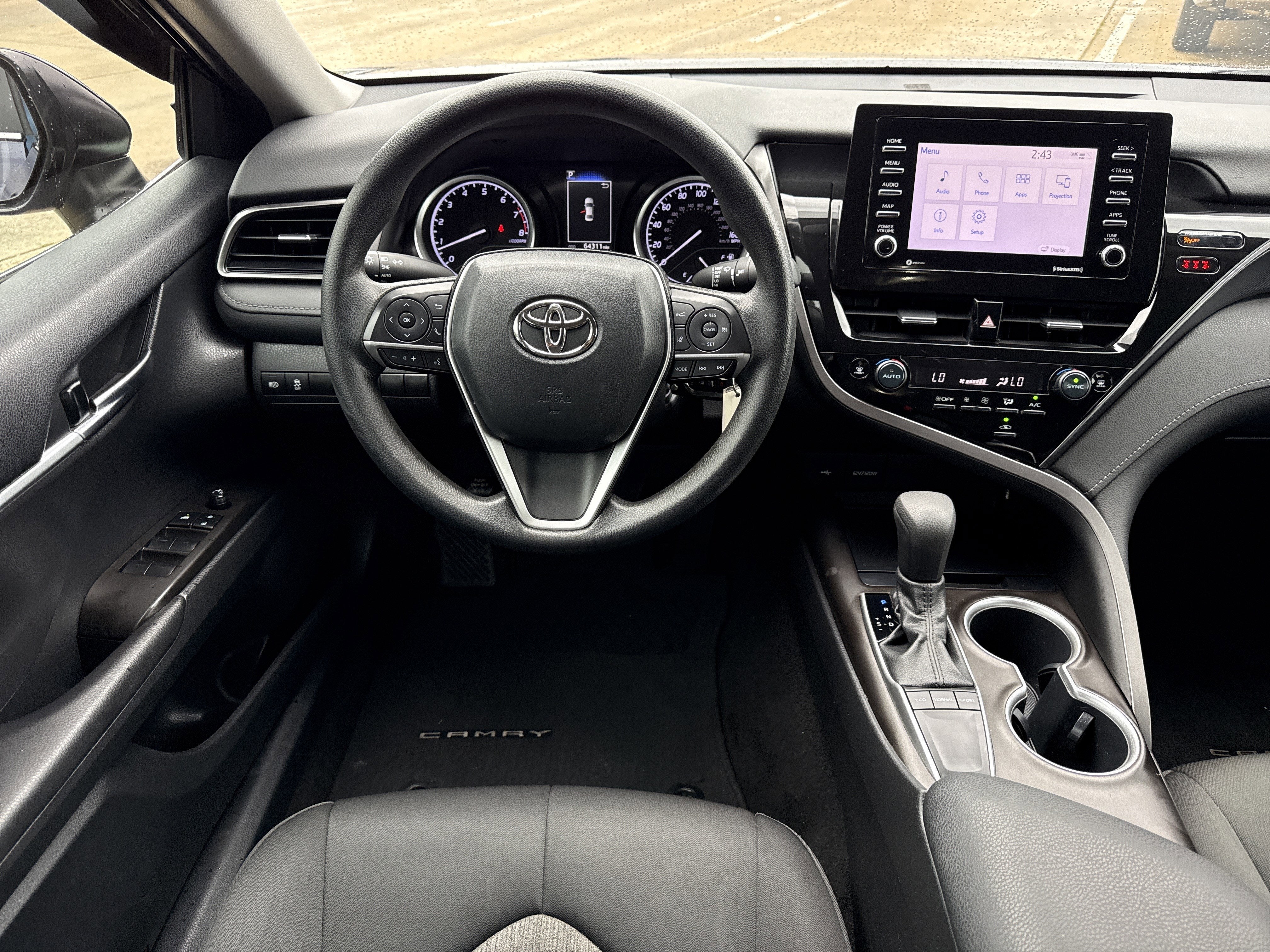 2022 Toyota Camry LE