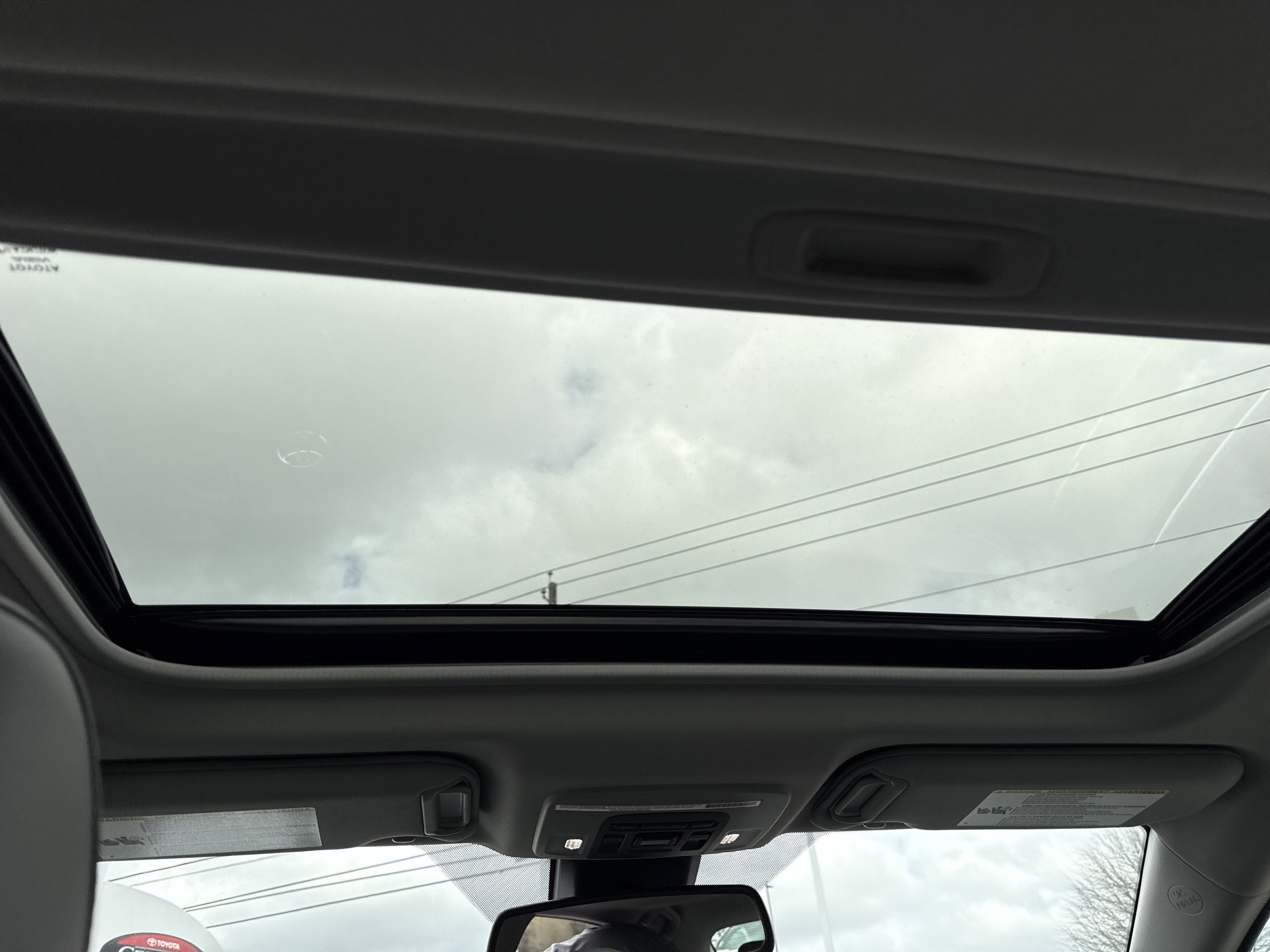 2023 Toyota Camry Hybrid XSE