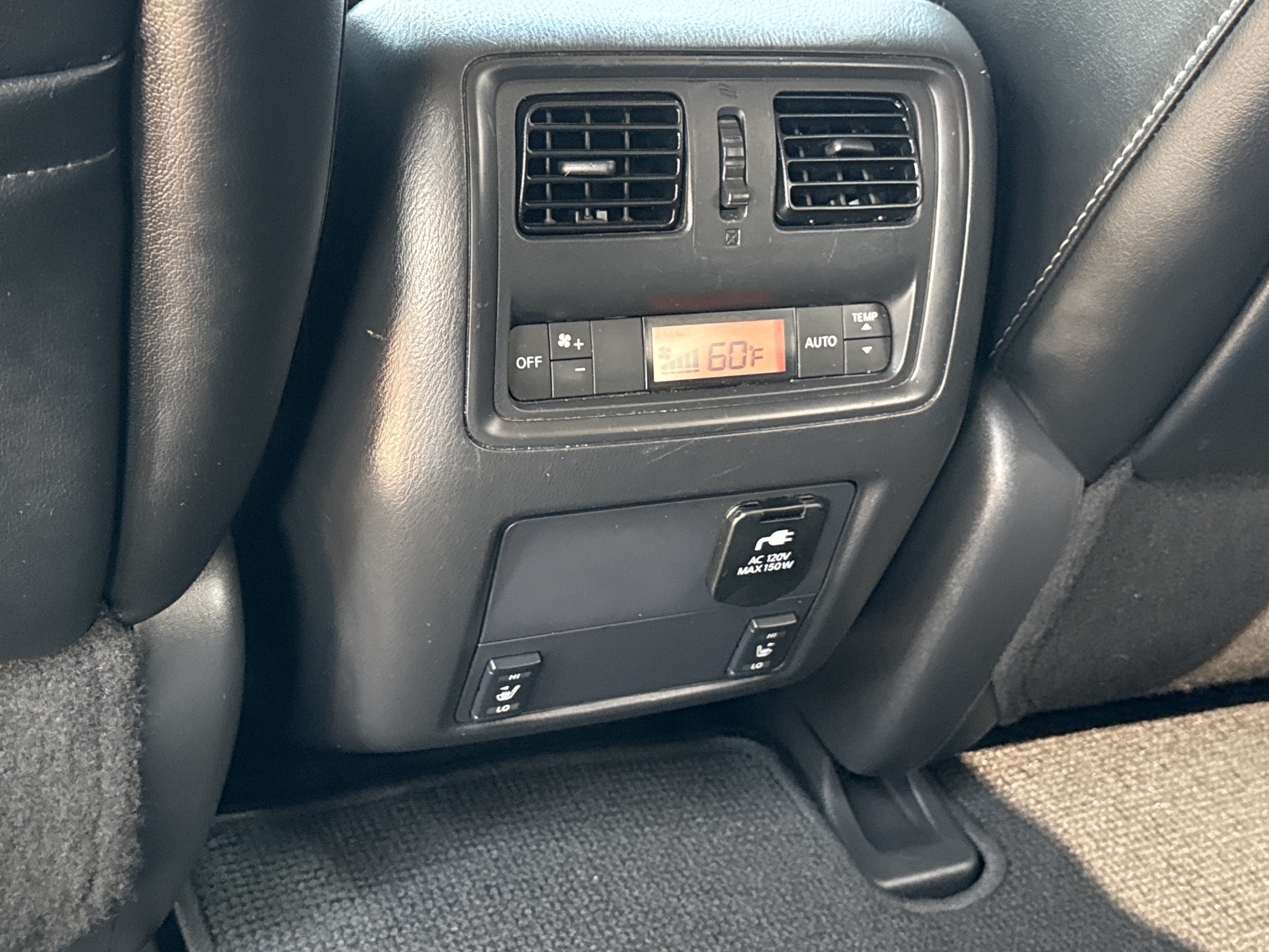2015 Nissan Pathfinder Platinum