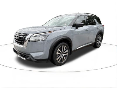 2022 Nissan Pathfinder Platinum