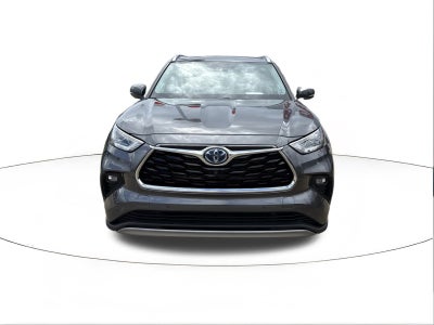 2022 Toyota Highlander Hybrid Platinum