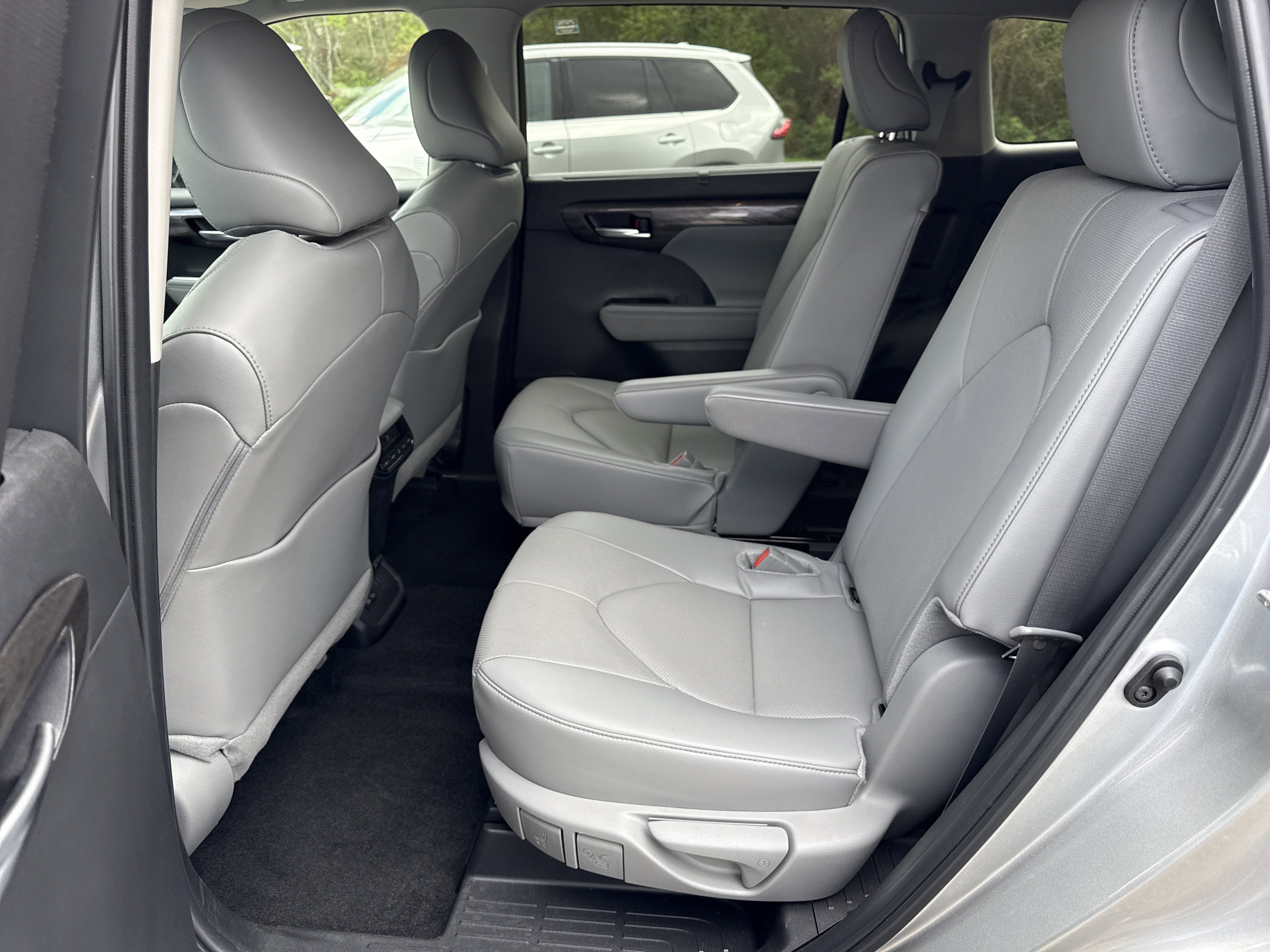 2024 Toyota Highlander Limited