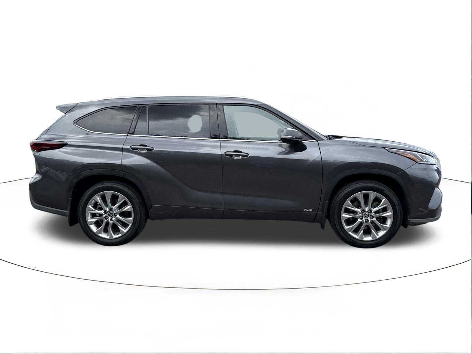 2024 Toyota Highlander Hybrid Limited