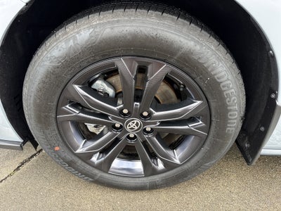 2025 Toyota Sienna XSE