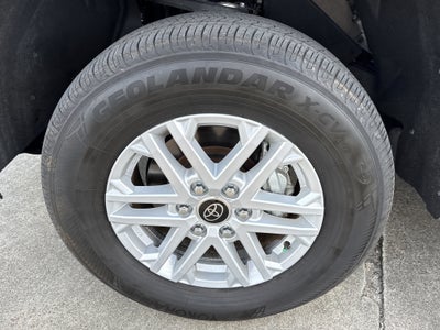 2024 Toyota Tundra 4WD SR5