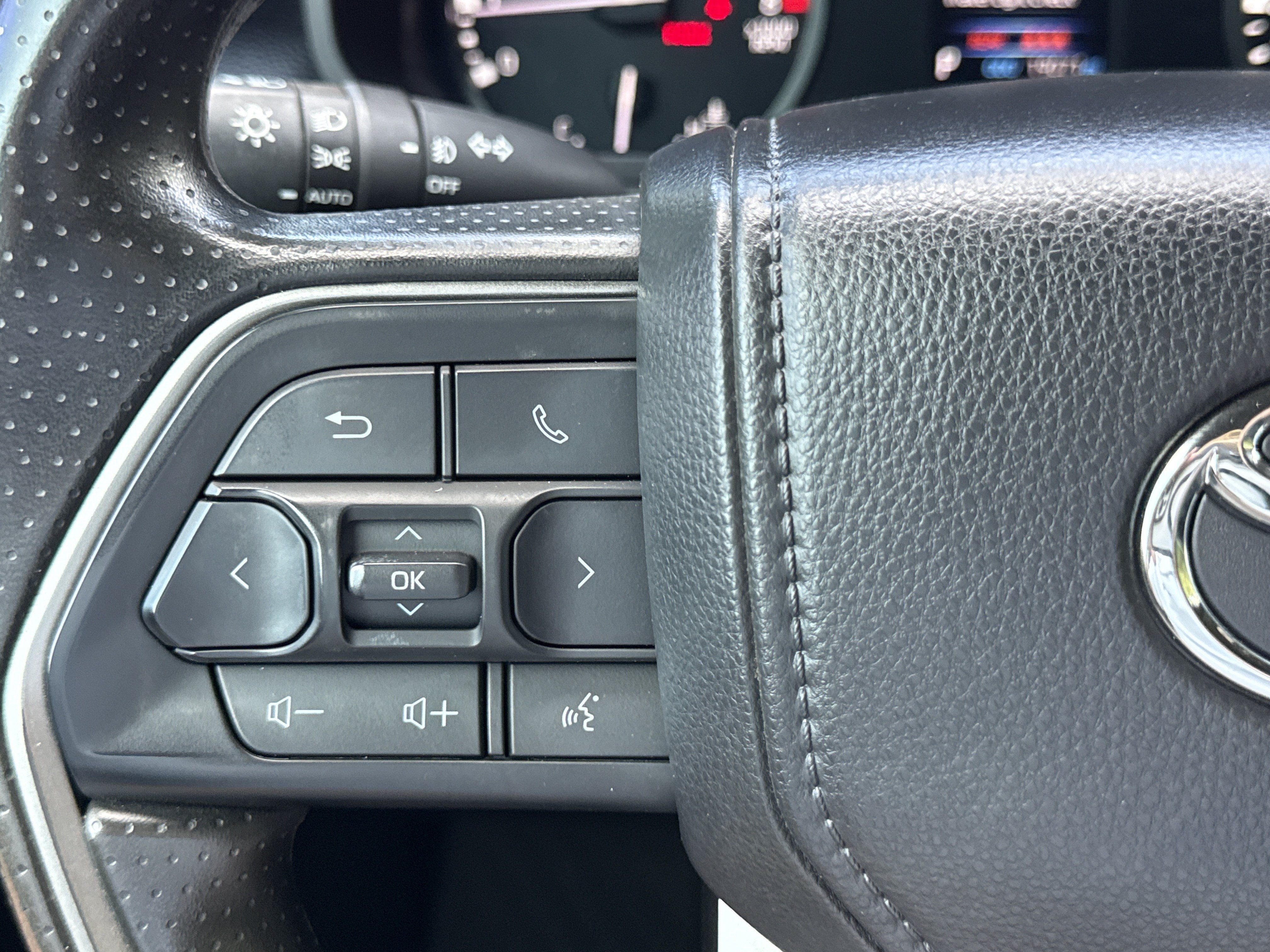 2026 Toyota Tundra 4WD SR5