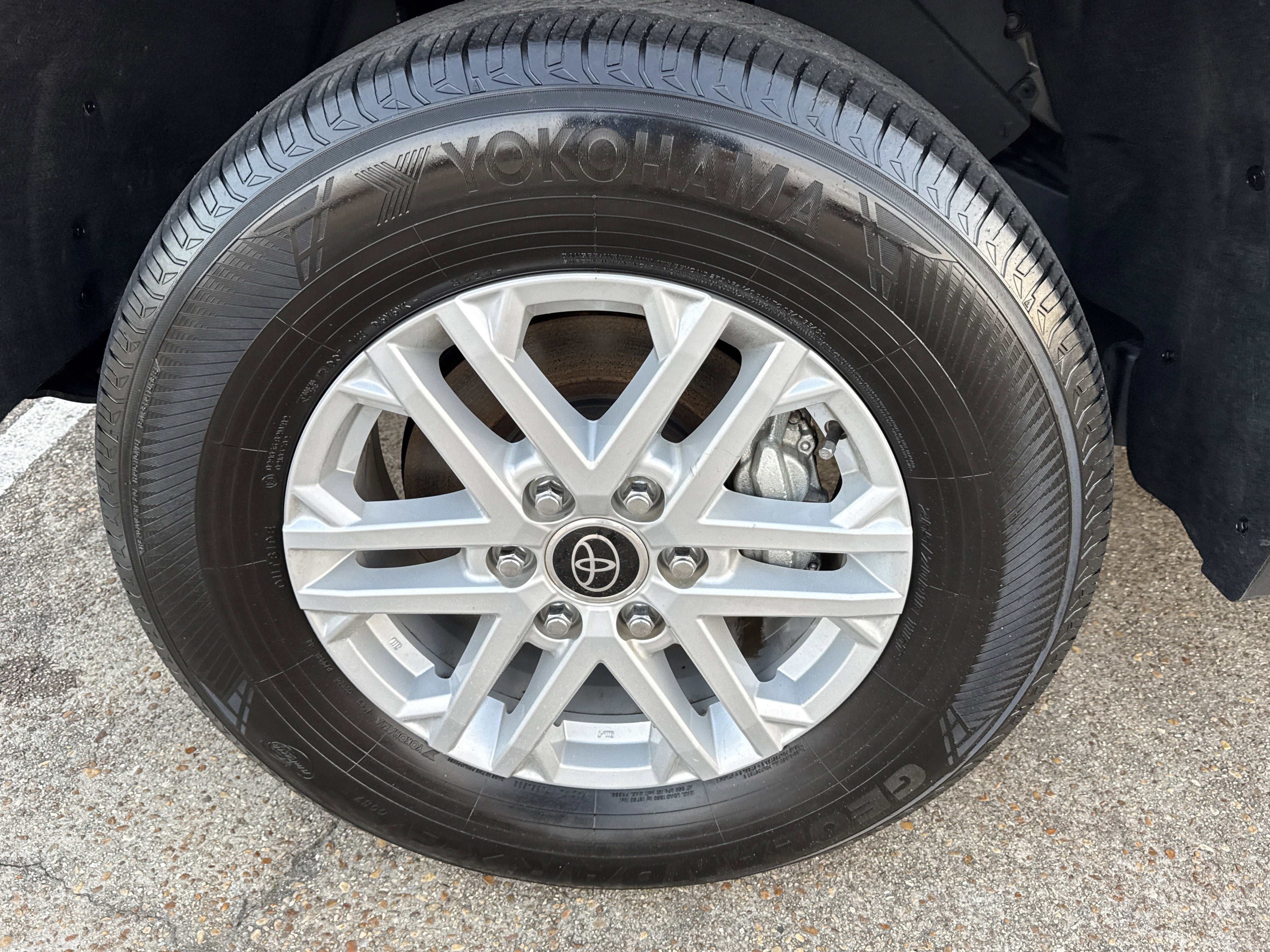 2024 Toyota Tundra 4WD SR5