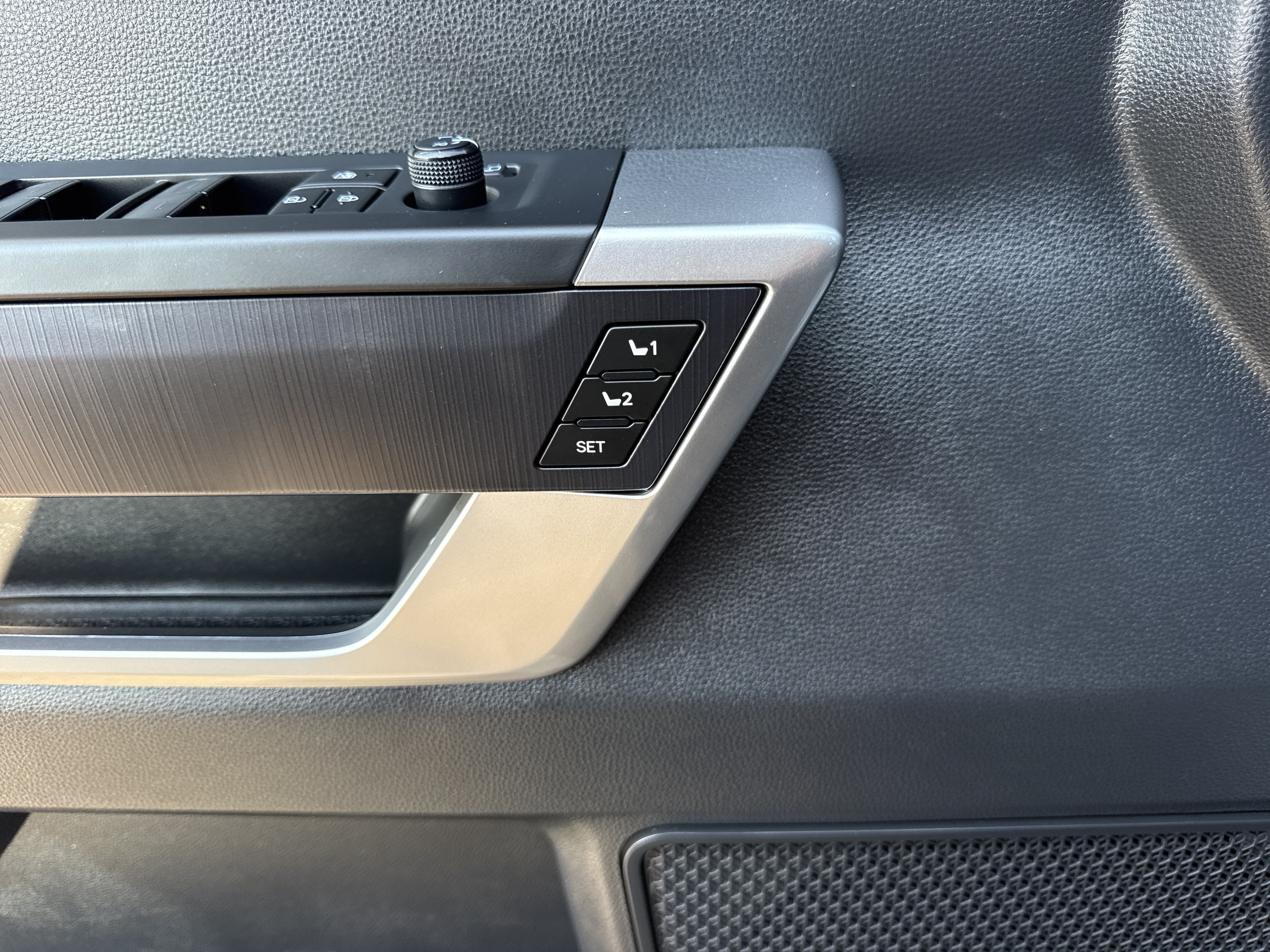 2023 Toyota Tundra 2WD Platinum