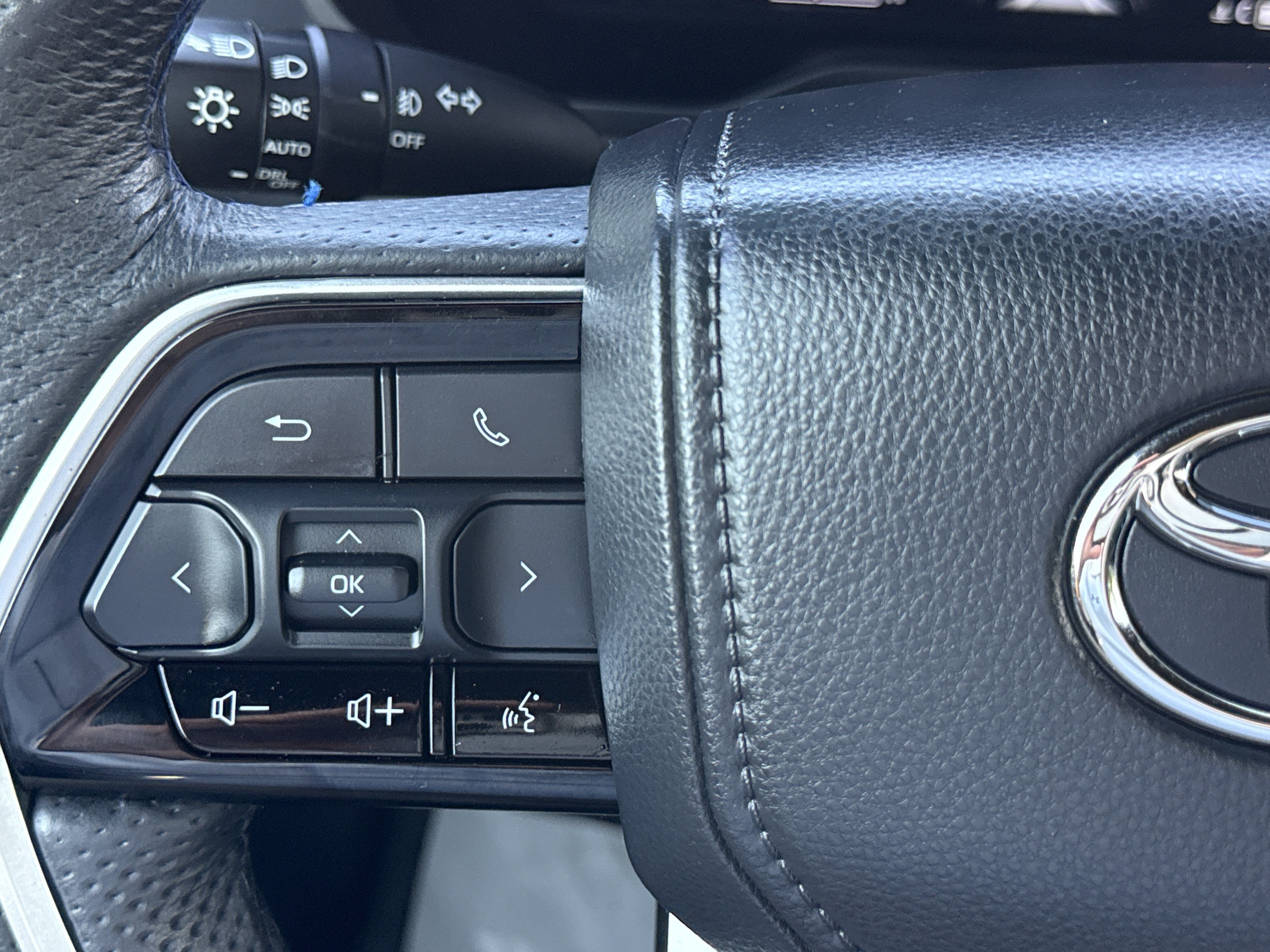 2023 Toyota Tundra 2WD Platinum