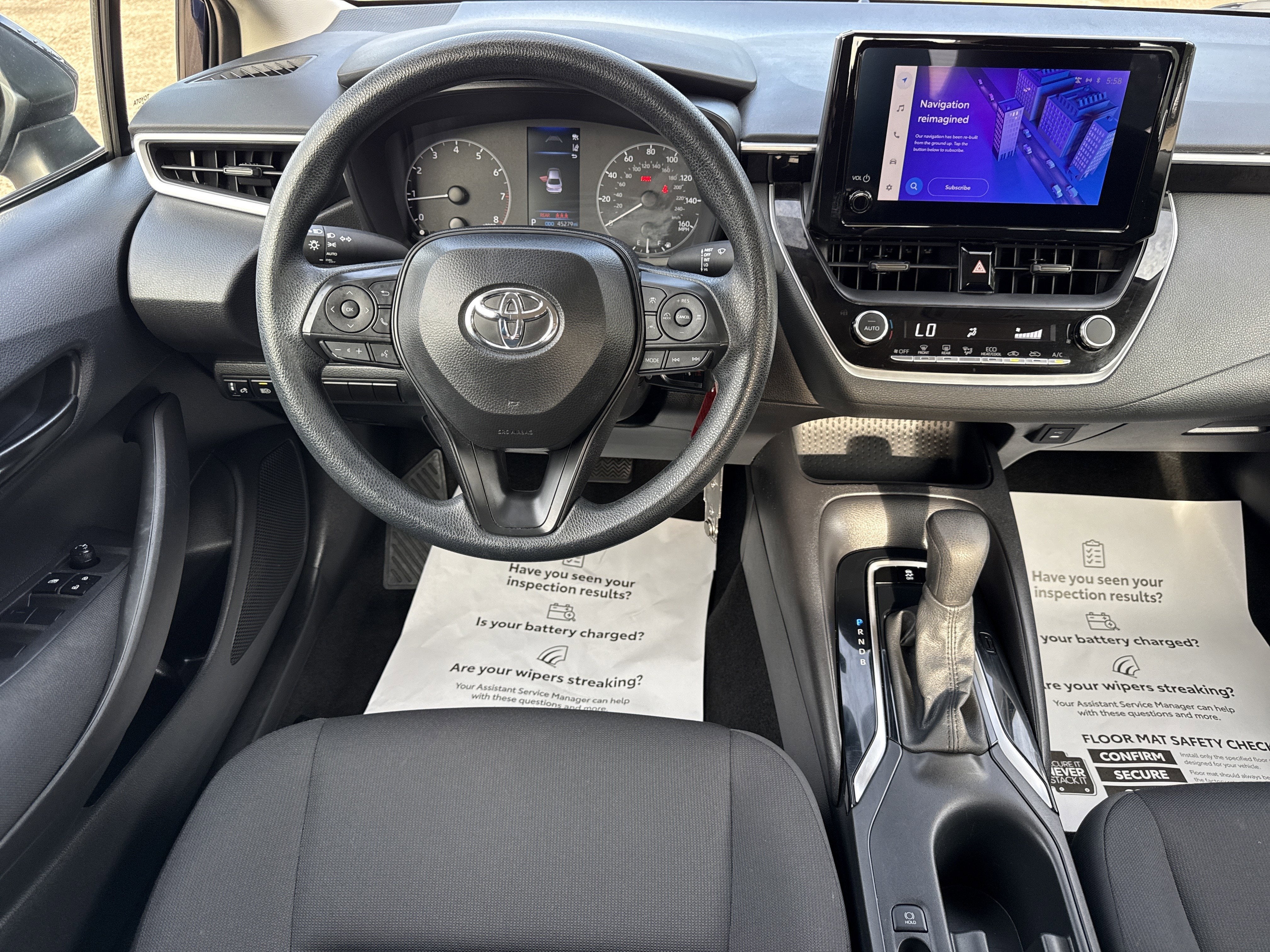 2024 Toyota Corolla LE