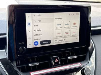 2024 Toyota Corolla Cross XLE