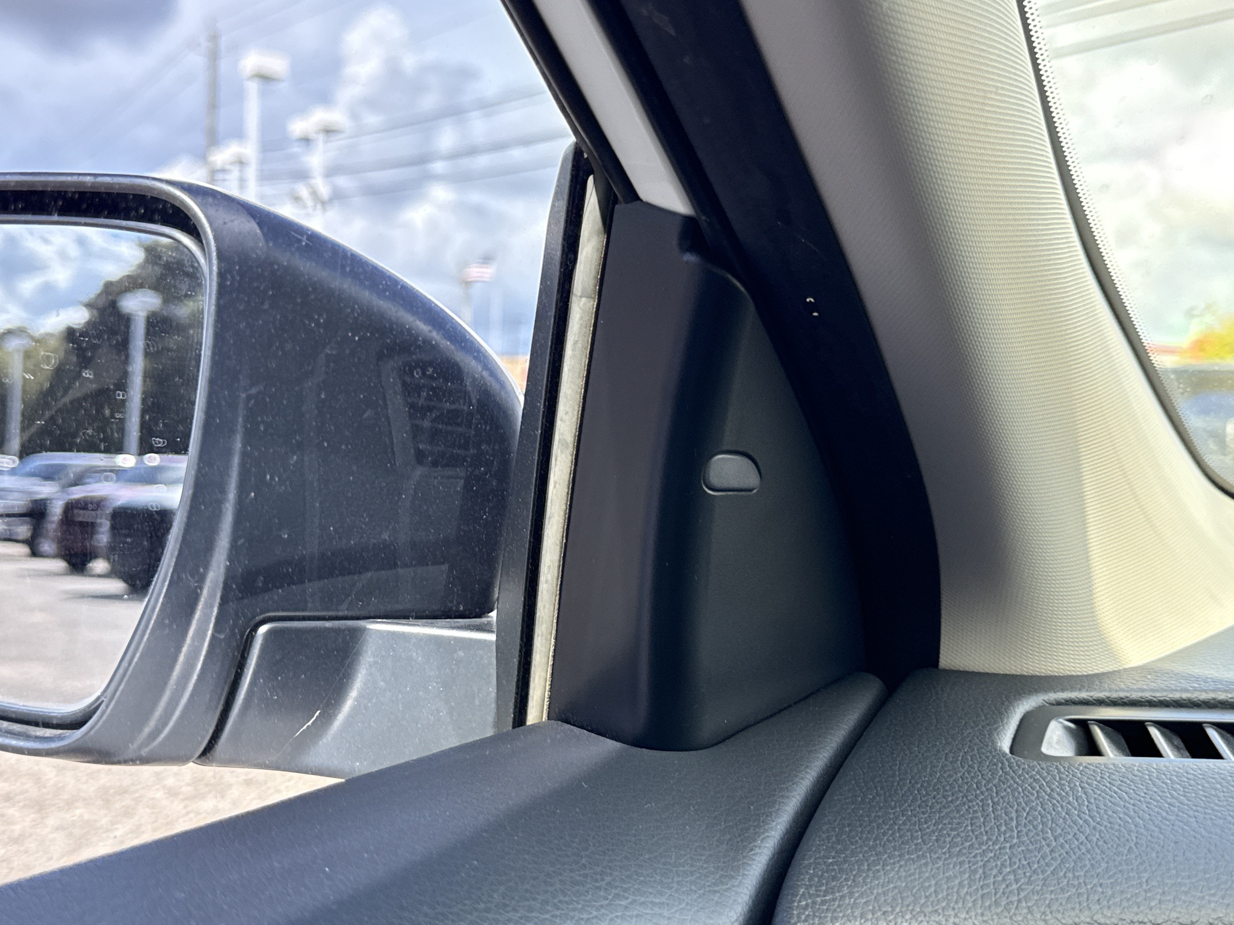 2019 Nissan Rogue Sport SV