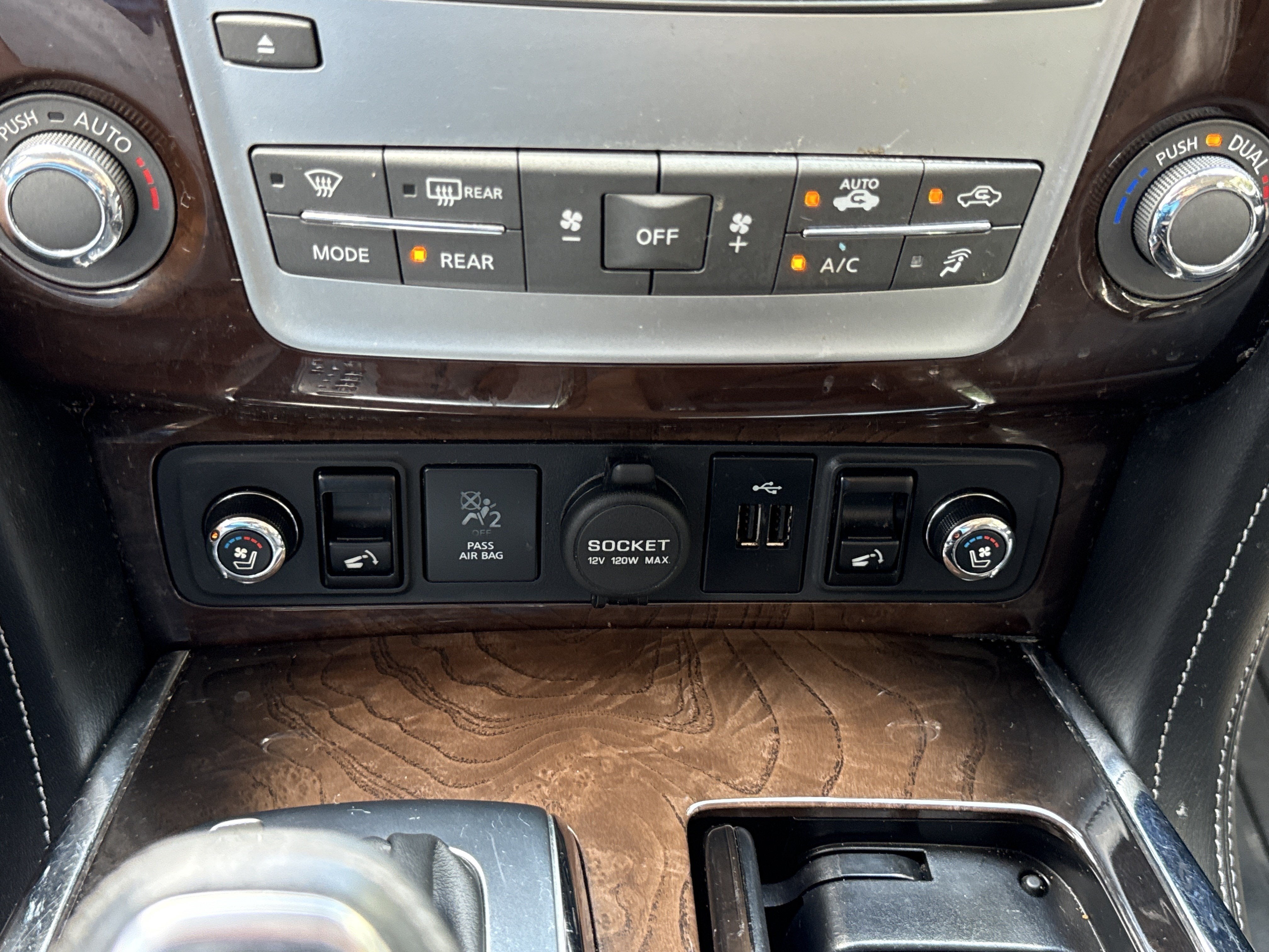 2019 INFINITI QX80 LUXE