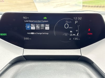 2025 Toyota Prius LE