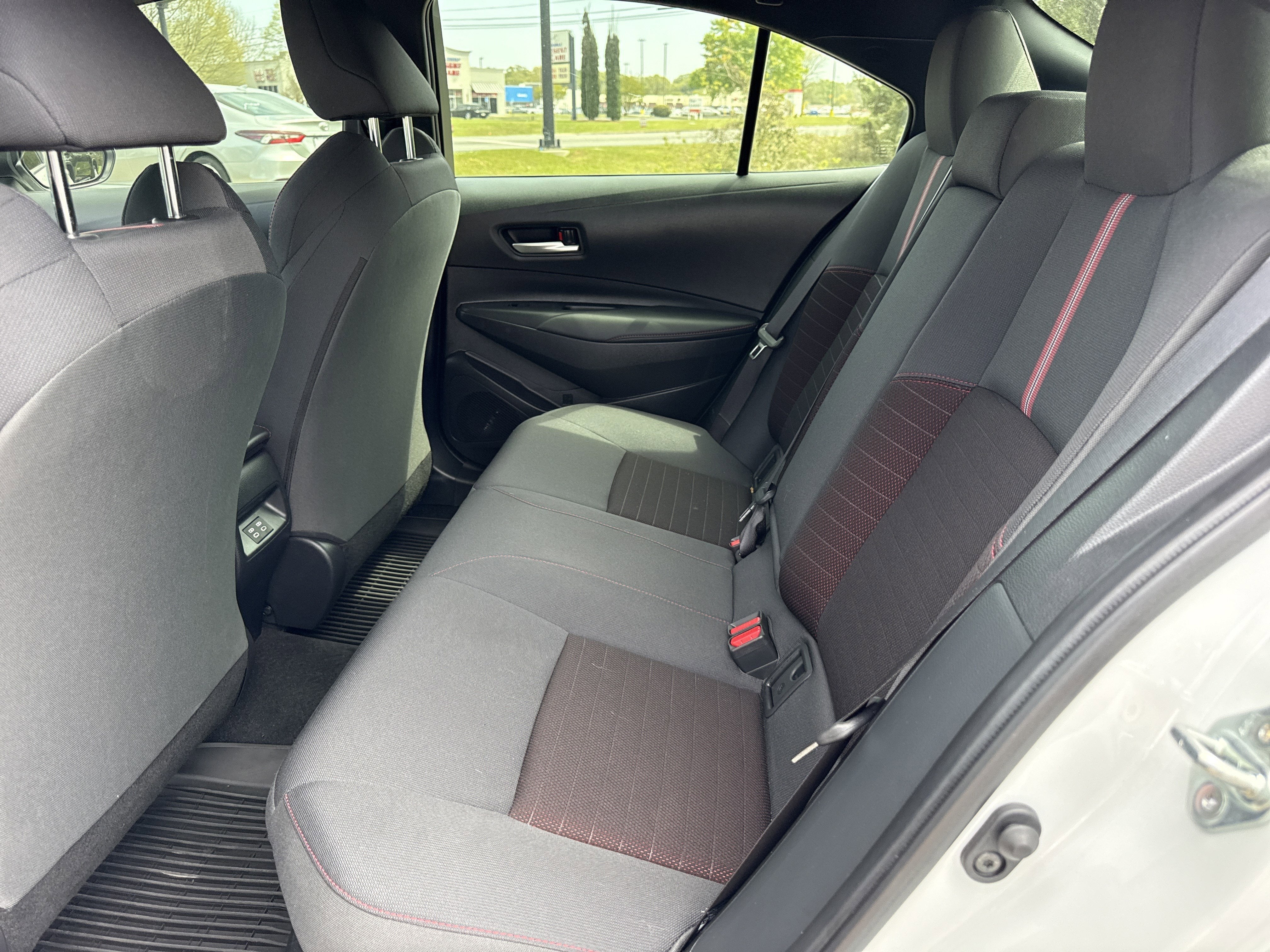 2025 Toyota Corolla Hybrid SE