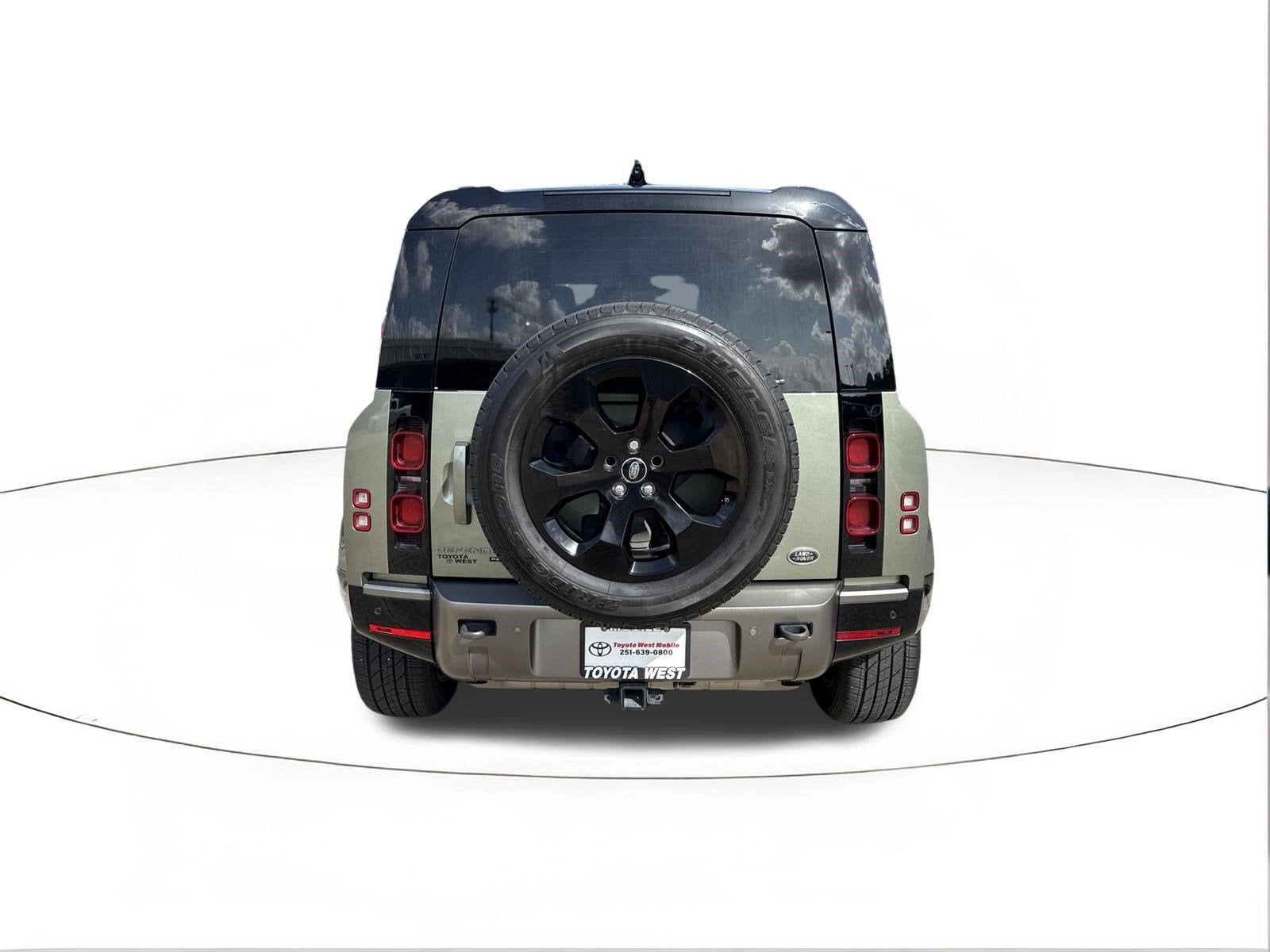 2021 Land Rover Defender X-Dynamic SE